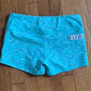 Fleo Mint shorts size s
